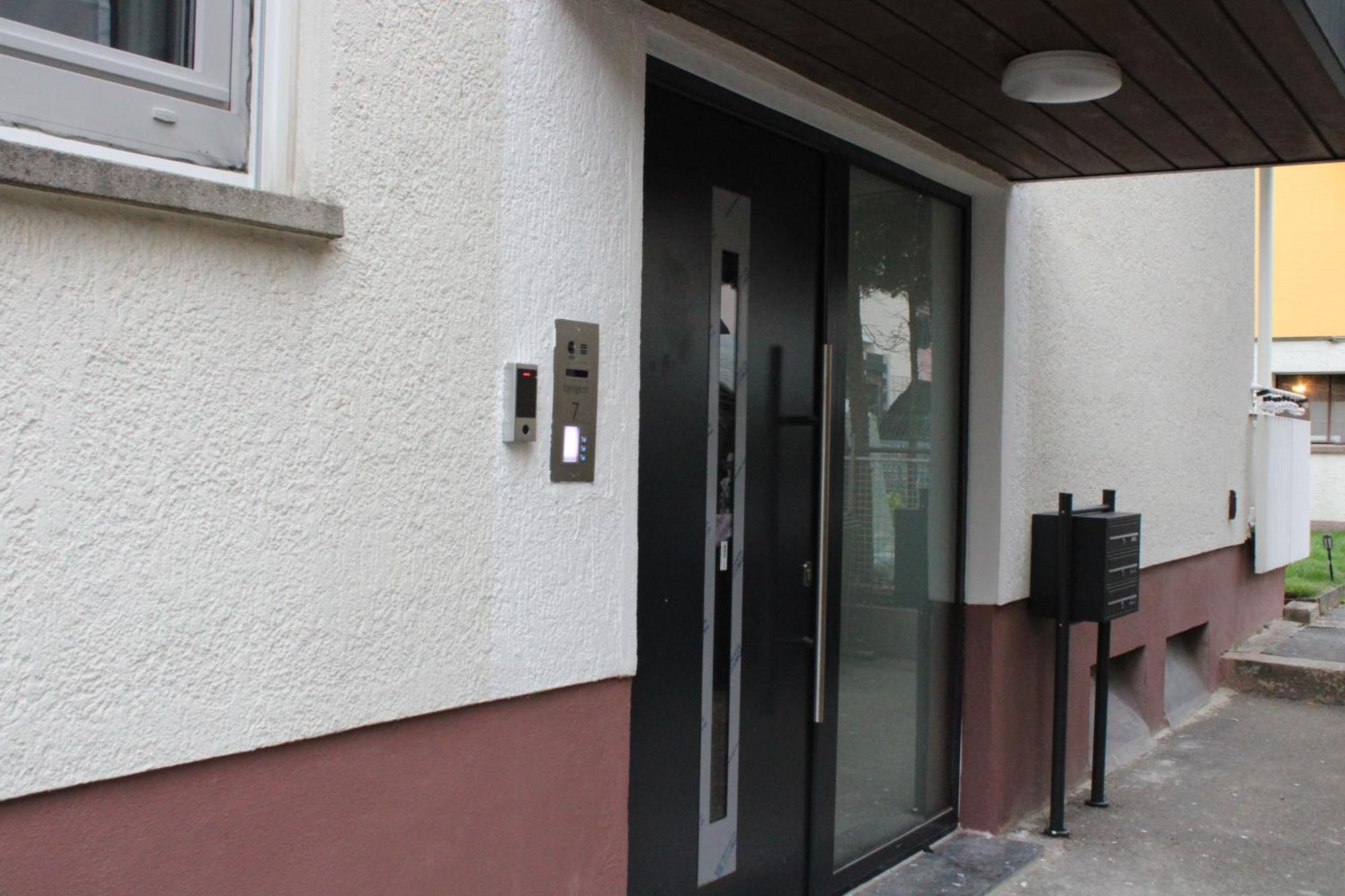 Ruhiges & Schickes 4 Zi-Apartment Heilbronn Luaran gambar