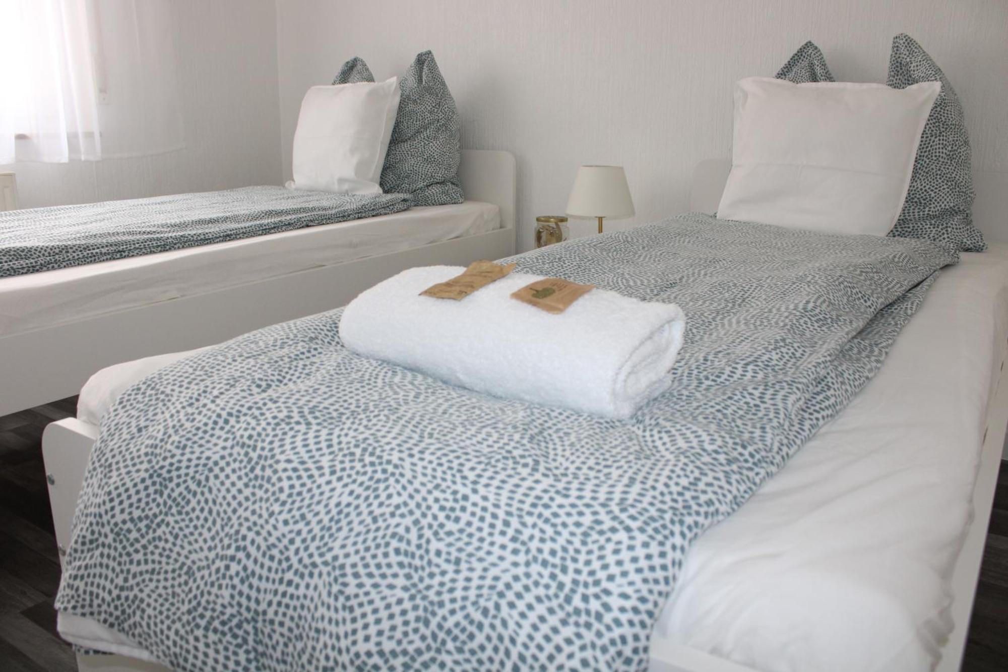 Ruhiges & Schickes 4 Zi-Apartment Heilbronn Luaran gambar