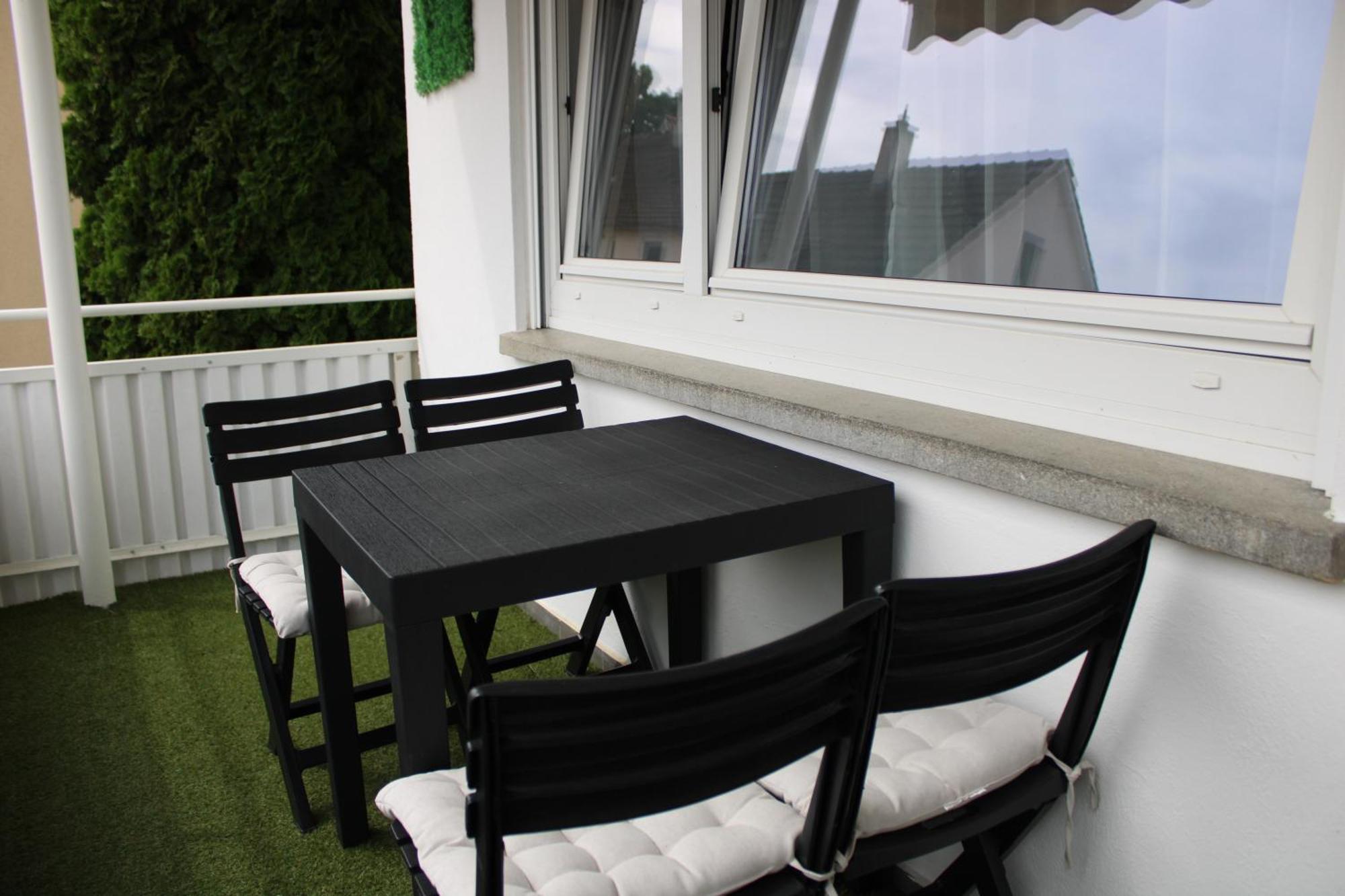 Ruhiges & Schickes 4 Zi-Apartment Heilbronn Luaran gambar