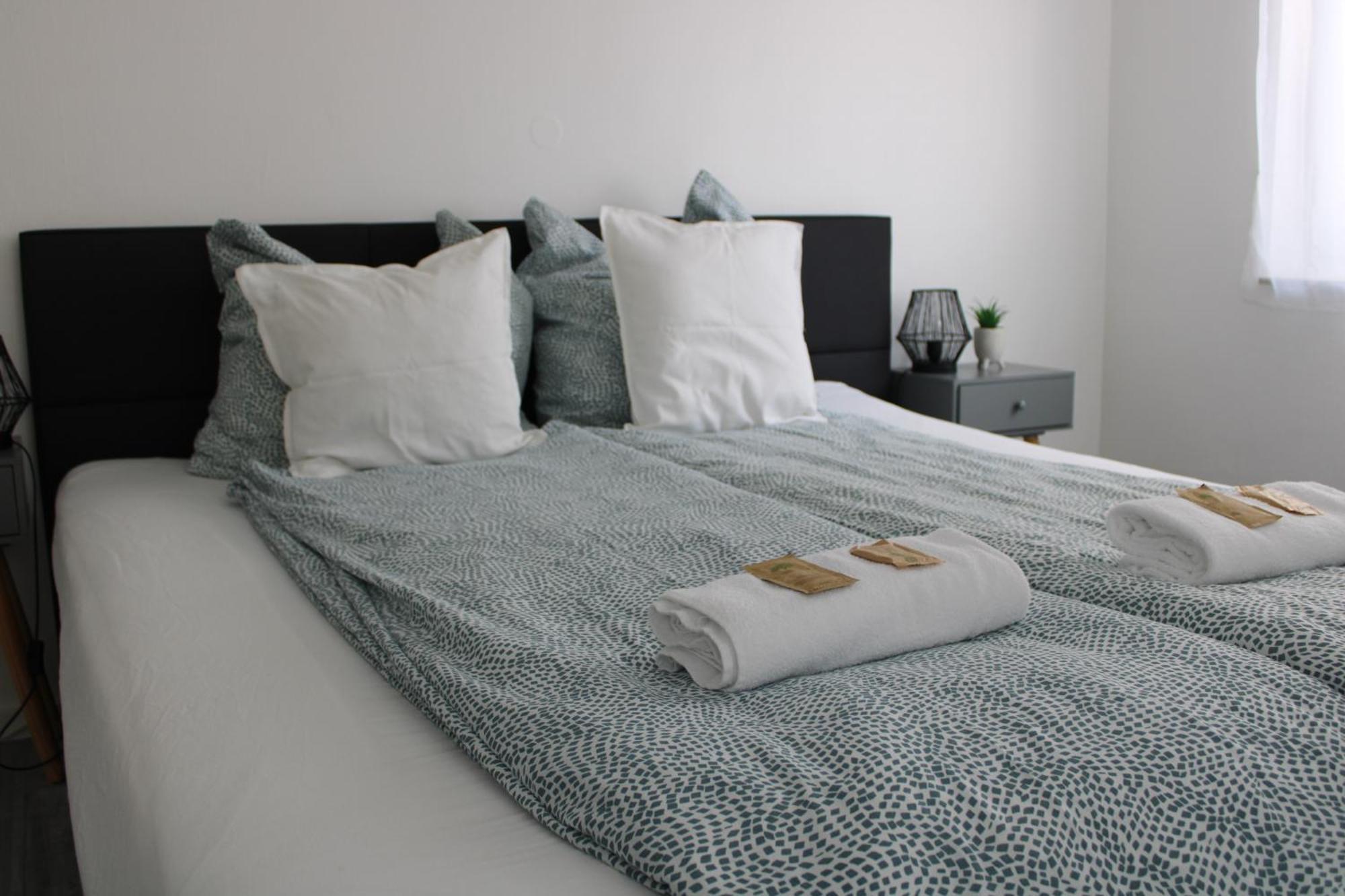 Ruhiges & Schickes 4 Zi-Apartment Heilbronn Luaran gambar